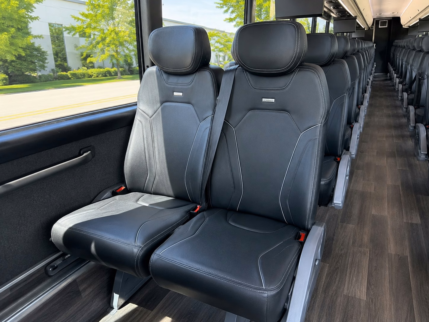 airport shuttle transportation for wedding guests flying into atlanta