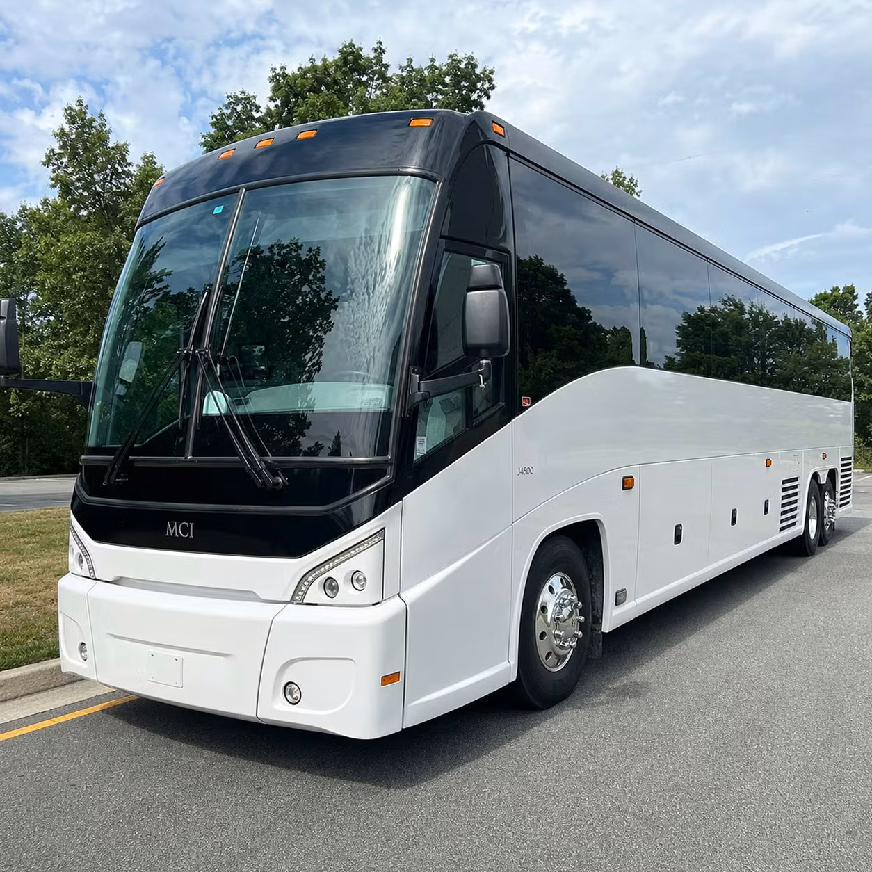 charter buses for church retreats and conferences near smyrna