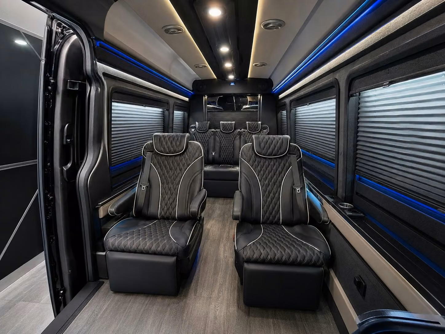 corporate event shuttles between smyrna and atlanta s downtown business district